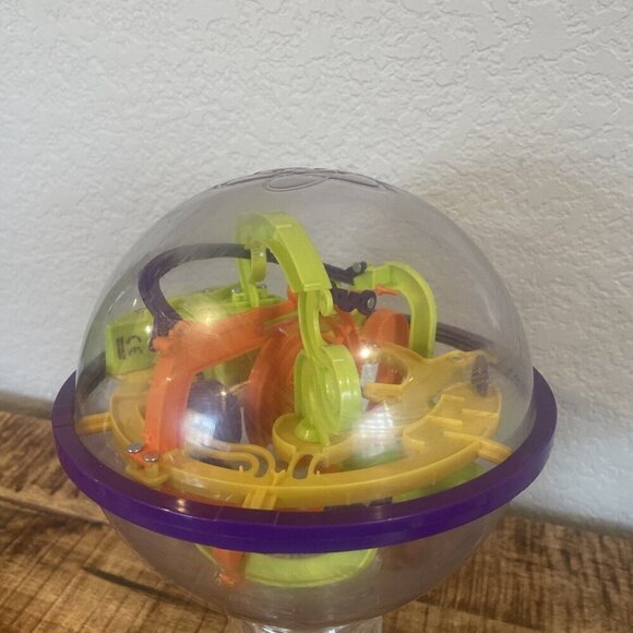 Perplexus THE ORIGINAL 3D Puzzle Ball Maze Game Brain Teaser Toy by Spin Master - Picture 5 of 8